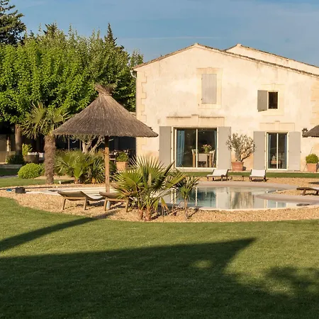 Mas Des Limites Bed & Breakfast