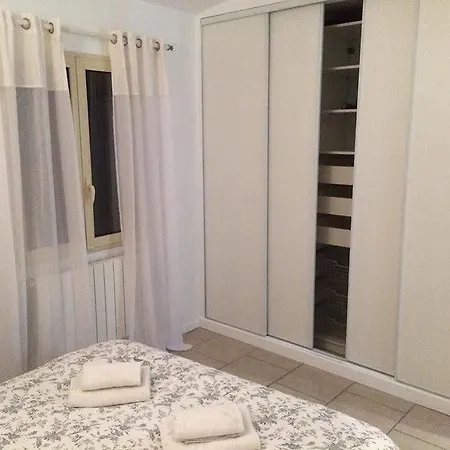 Mas Des Limites Bed & Breakfast